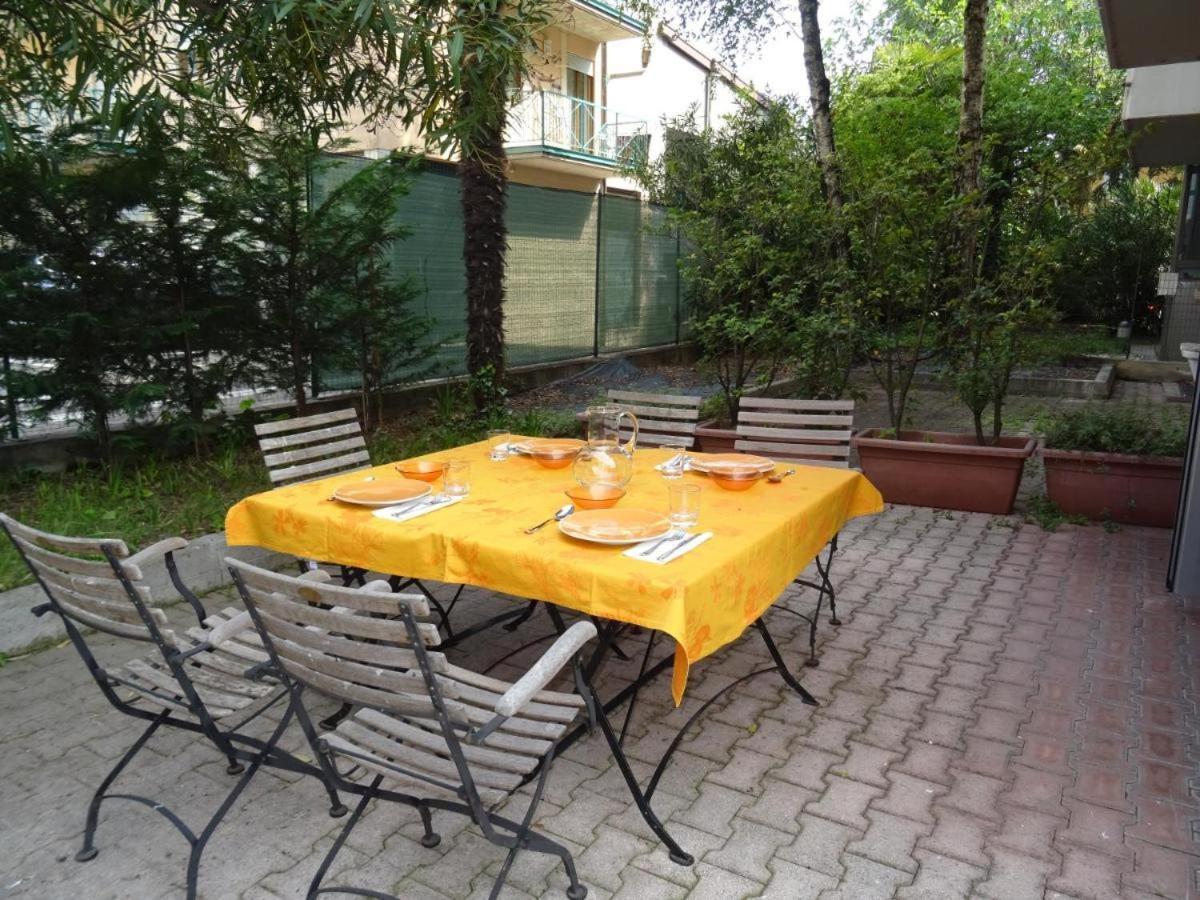 Orange Breeze Apartment Riva del Garda Bagian luar foto