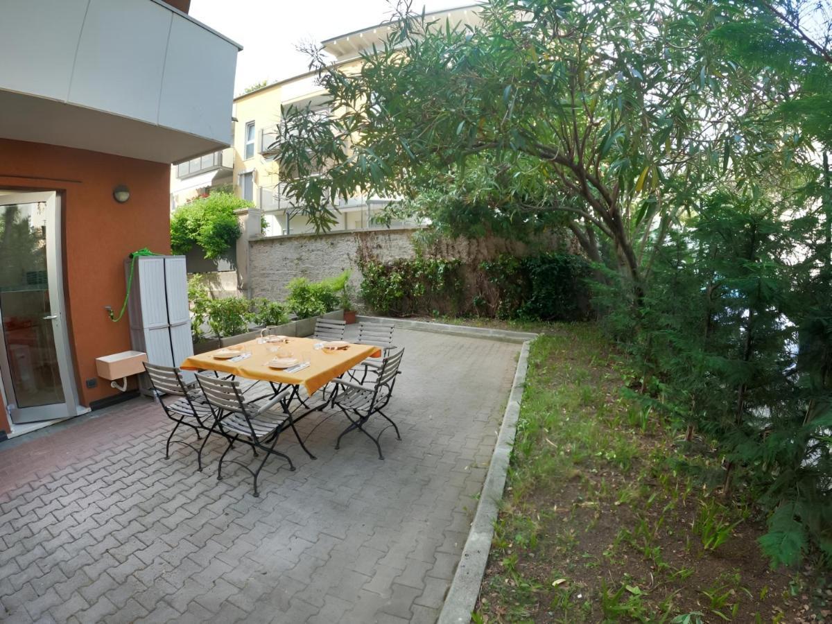 Orange Breeze Apartment Riva del Garda Bagian luar foto
